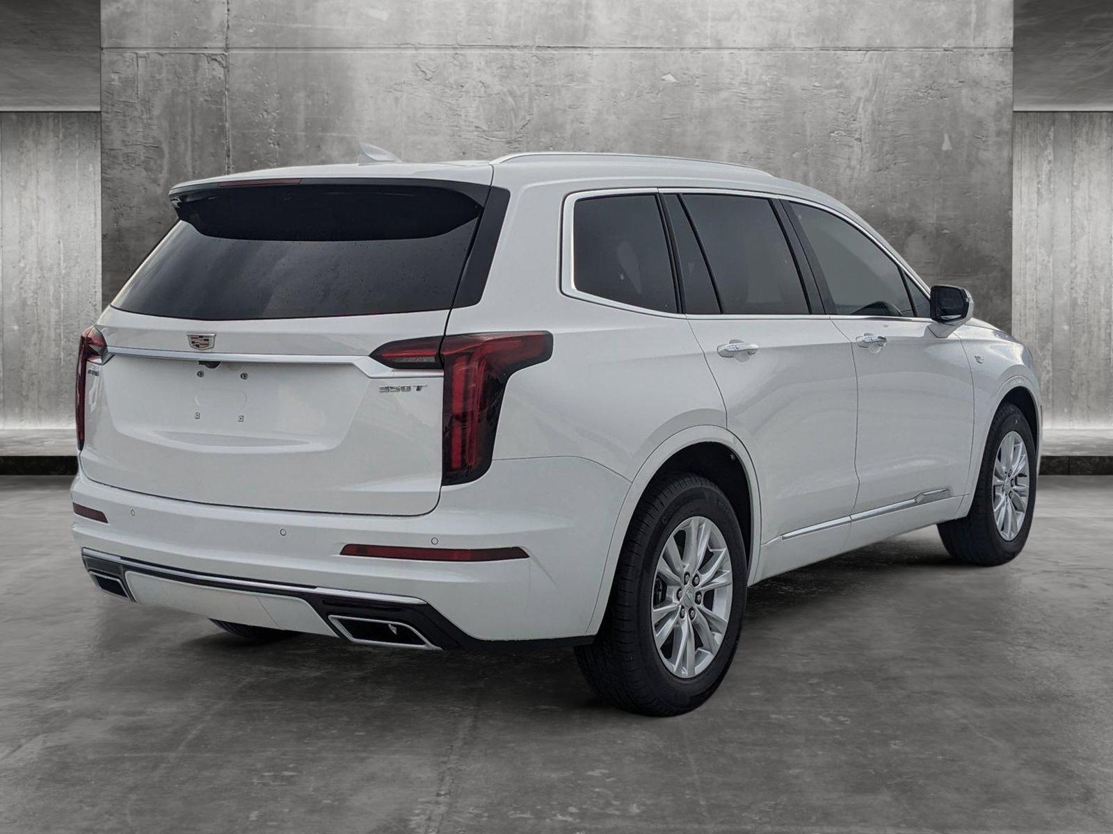 2024 Cadillac XT6 Vehicle Photo in WEST PALM BEACH, FL 33407-3296