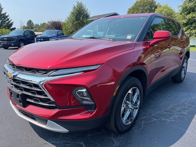 2023 Chevrolet Blazer Vehicle Photo in CORRY, PA 16407-0000