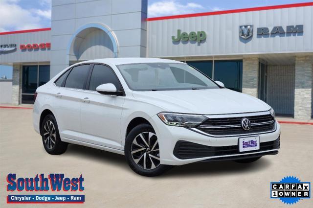 2024 Volkswagen Jetta Vehicle Photo in Cleburne, TX 76033