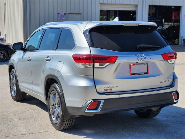 2019 Toyota Highlander Vehicle Photo in GAINESVILLE, TX 76240-2013