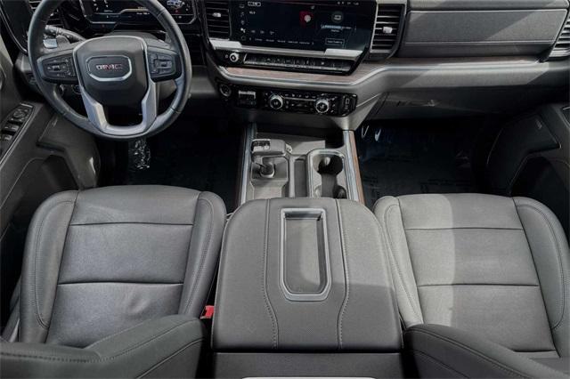 2022 GMC Sierra 1500 Vehicle Photo in ELK GROVE, CA 95757-8703