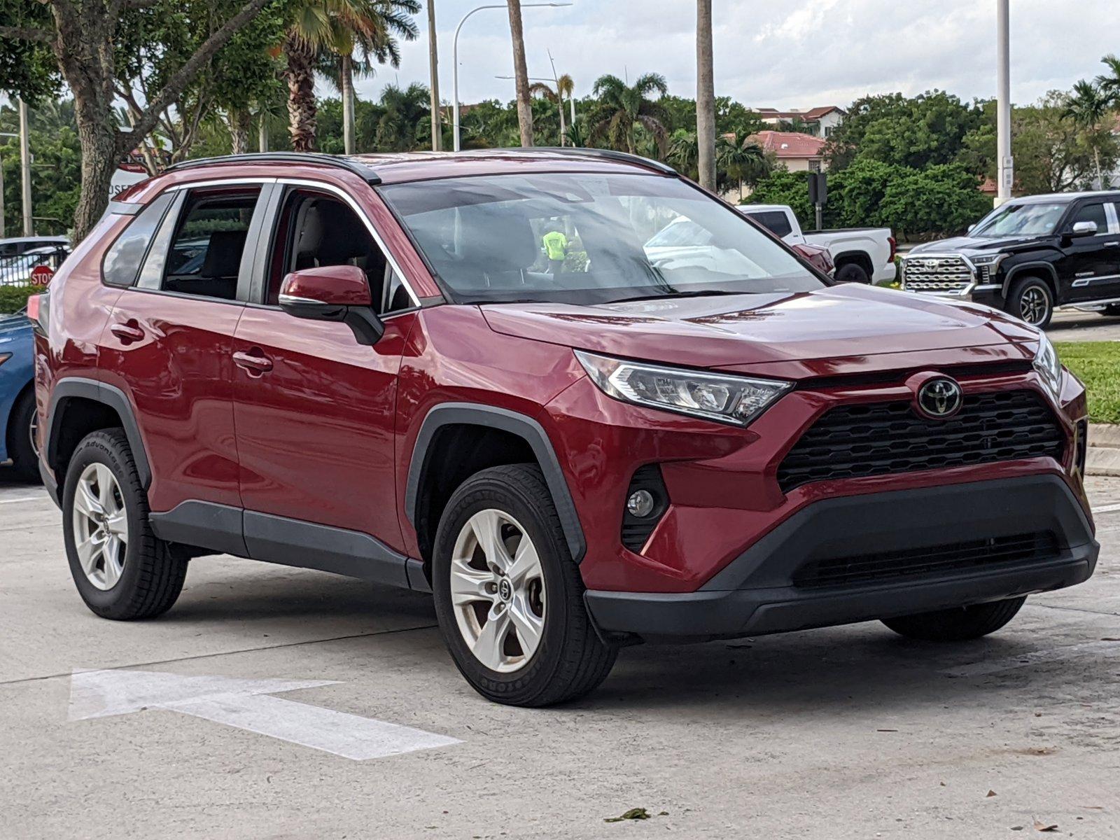 2020 Toyota RAV4 Vehicle Photo in Davie, FL 33331