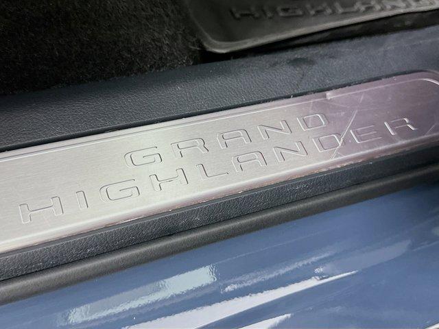 2024 Toyota Grand Highlander Vehicle Photo in Flemington, NJ 08822