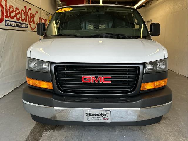 2022 GMC Savana Cargo 2500 Vehicle Photo in RED SPRINGS, NC 28377-1640