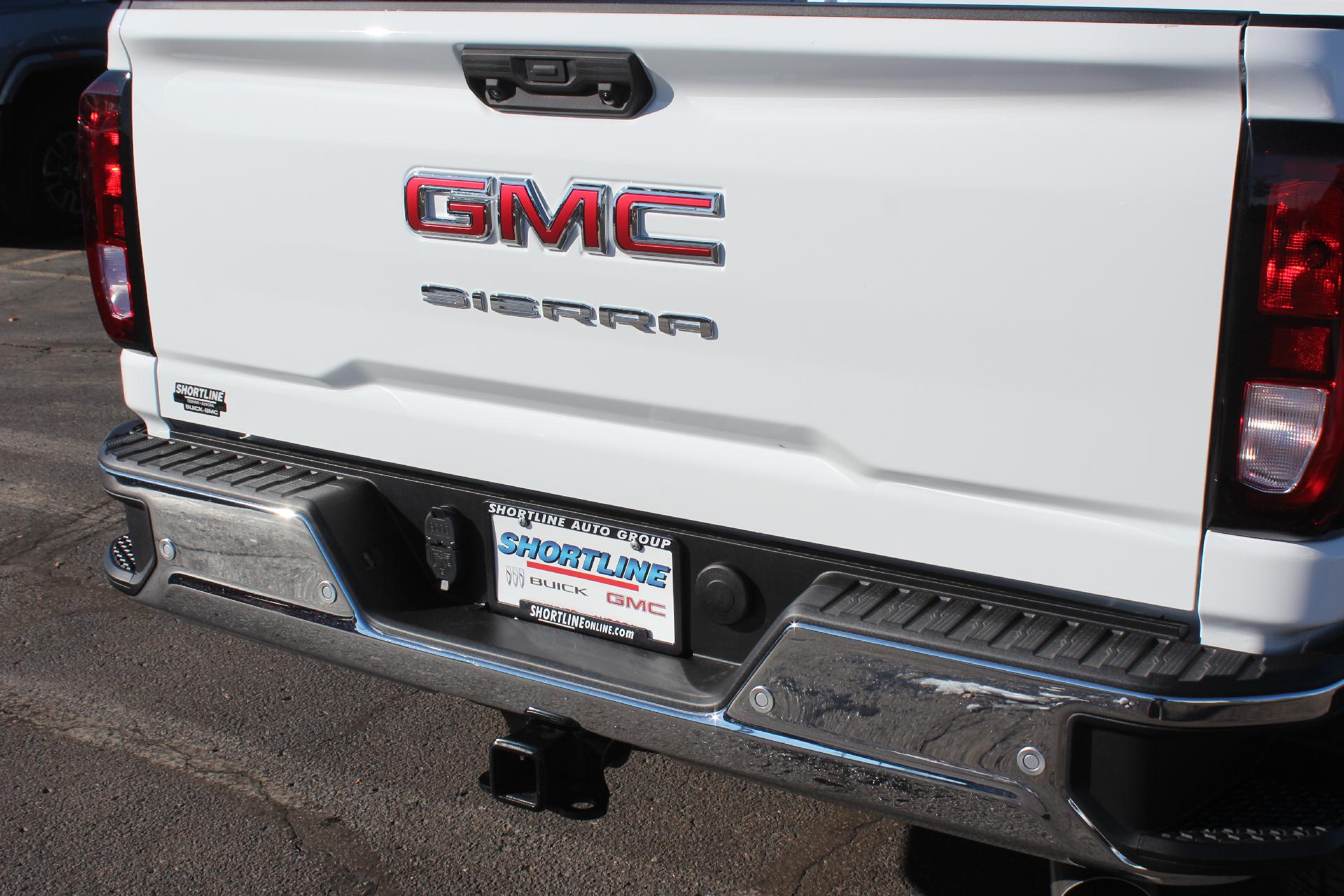 2025 GMC Sierra 2500 HD Vehicle Photo in AURORA, CO 80012-4011