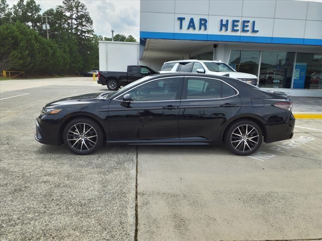 Used 2024 Toyota Camry SE with VIN 4T1T11AK1RU906952 for sale in Roxboro, NC