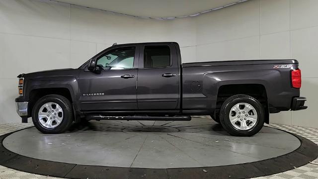 2015 Chevrolet Silverado 1500 Vehicle Photo in JOLIET, IL 60435-8135