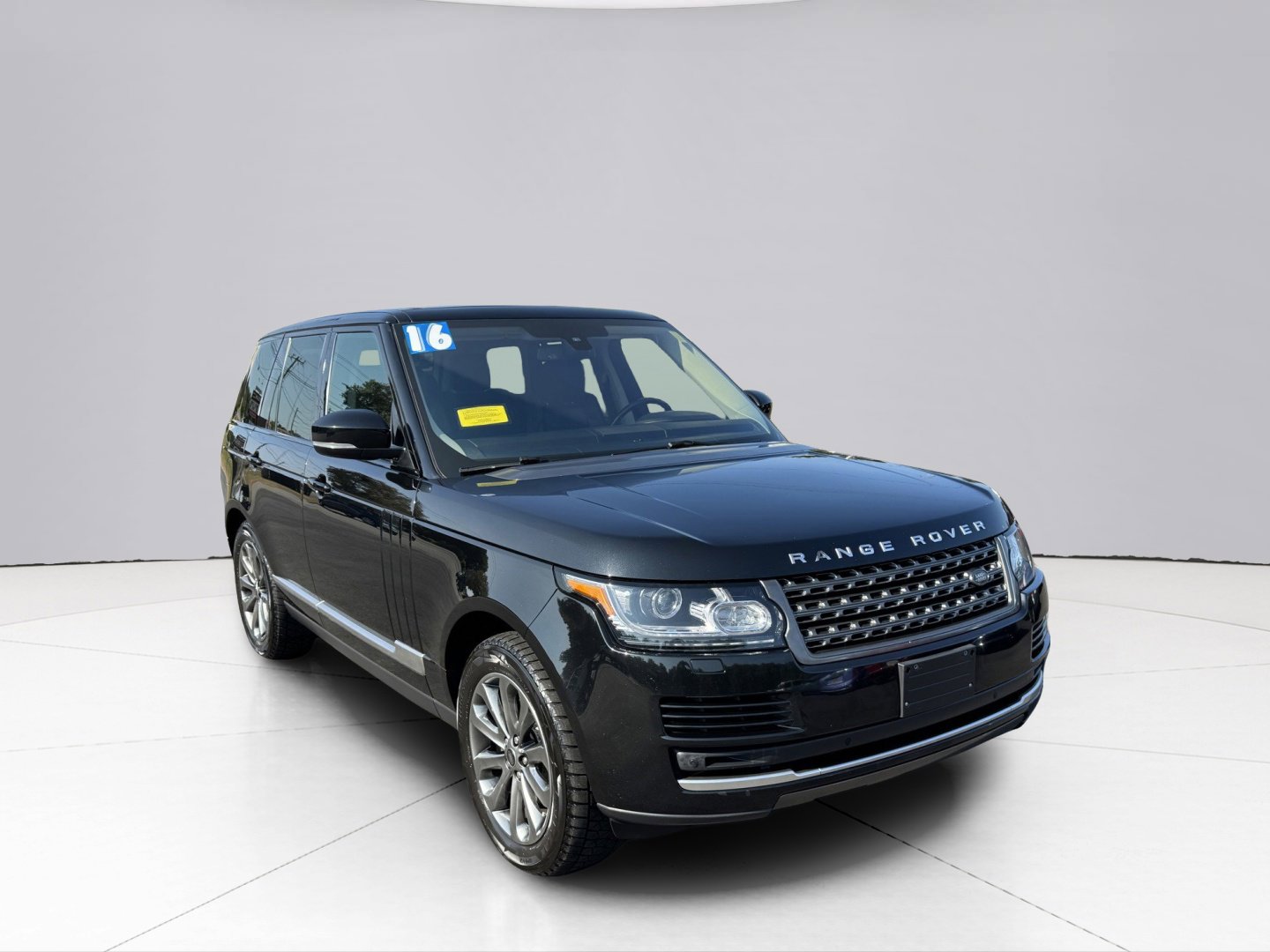 2016 Land Rover Range Rover Vehicle Photo in LEOMINSTER, MA 01453-2952