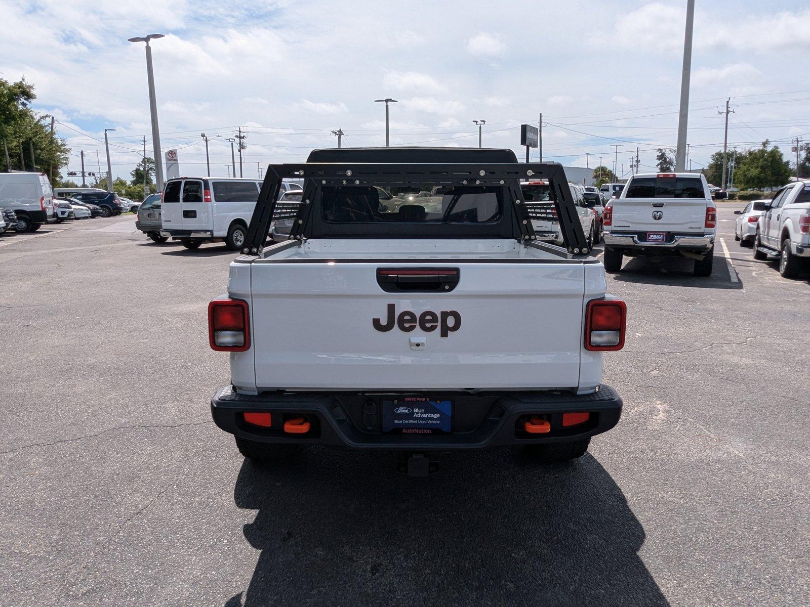 2022 Jeep Gladiator Vehicle Photo in Jacksonville, FL 32256