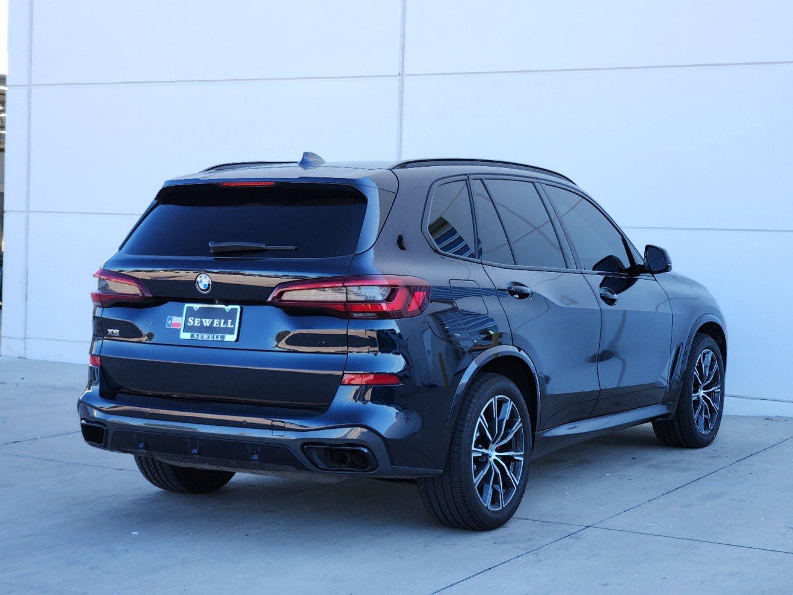 2022 BMW X5 M50i Vehicle Photo in PLANO, TX 75024