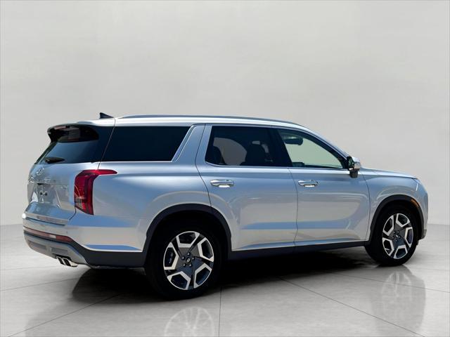 2024 Hyundai PALISADE Vehicle Photo in Green Bay, WI 54304