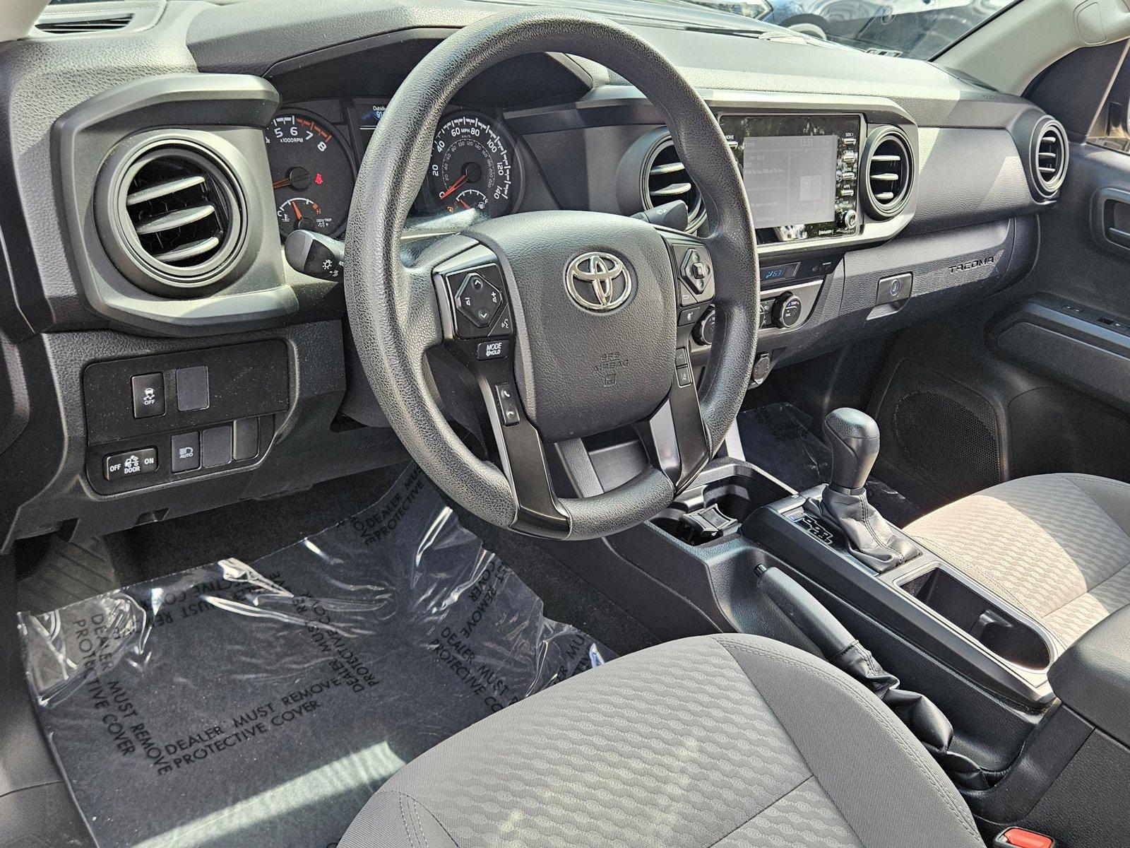 2022 Toyota Tacoma 4WD Vehicle Photo in Pembroke Pines , FL 33027