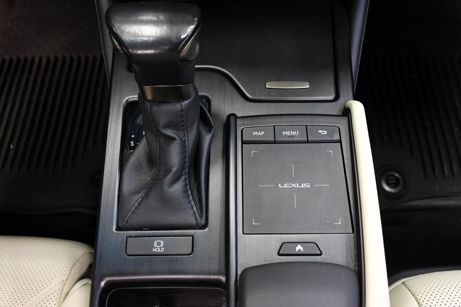 2022 Lexus ES 350 Vehicle Photo in DALLAS, TX 75235