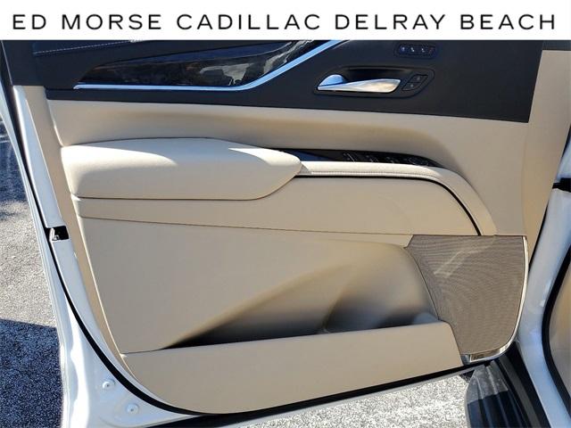 2024 Cadillac Escalade ESV Vehicle Photo in DELRAY BEACH, FL 33483-3294