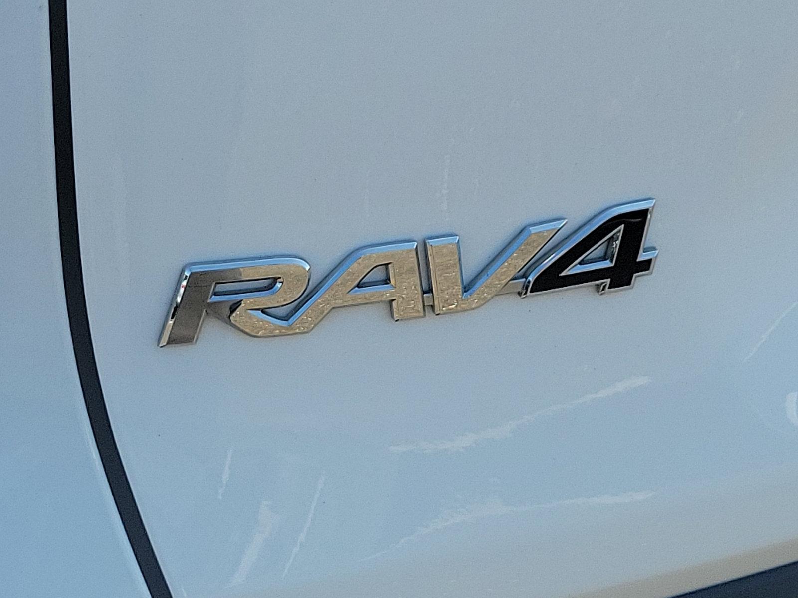 2022 Toyota RAV4 Vehicle Photo in Trevose, PA 19053