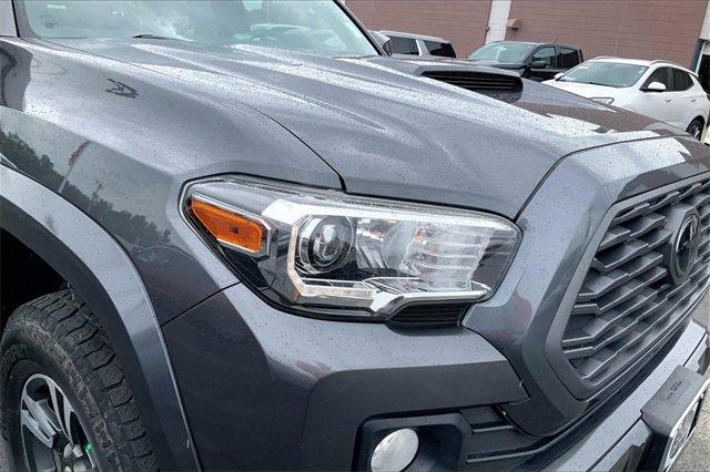 2021 Toyota Tacoma 4WD Vehicle Photo in INDEPENDENCE, MO 64055-1377