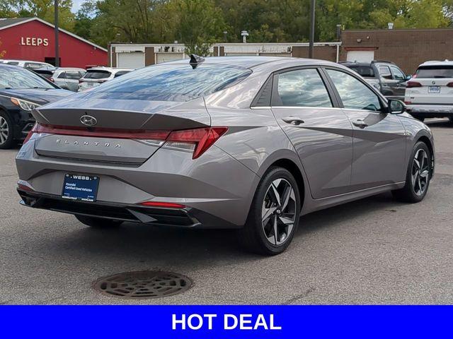 2022 Hyundai ELANTRA Vehicle Photo in Merrillville, IN 46410-5311