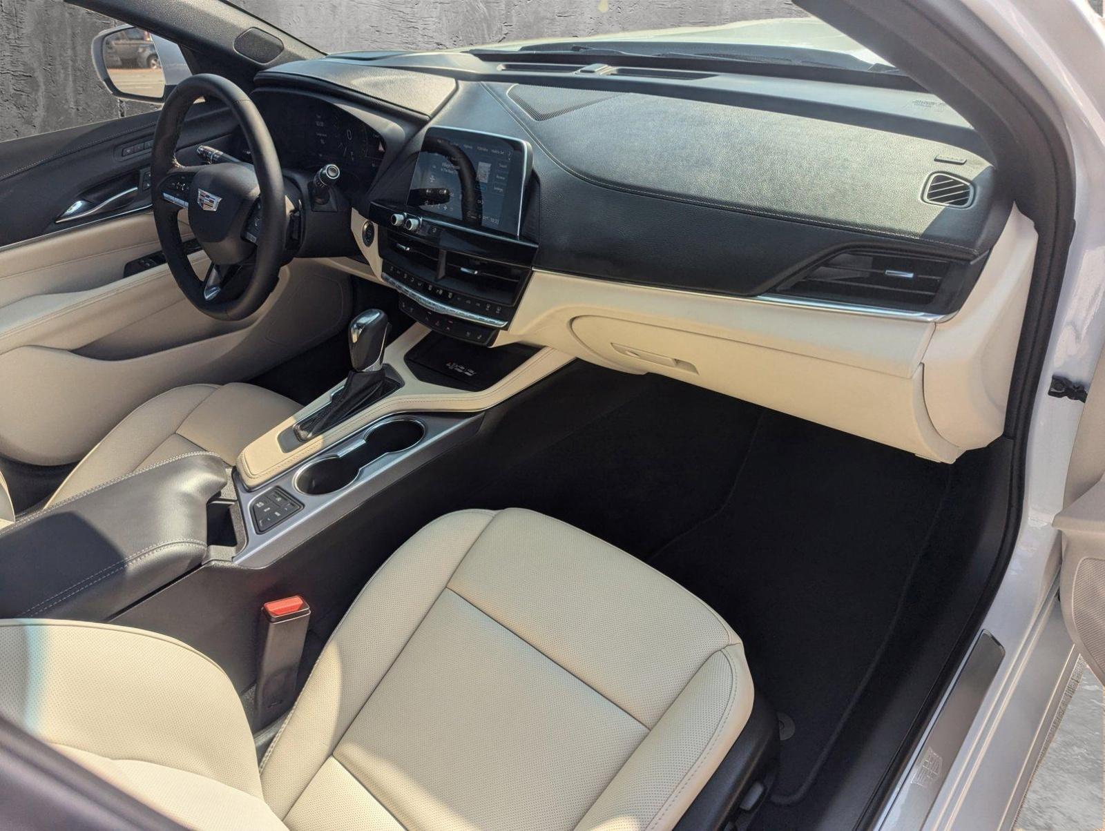 2025 Cadillac CT4 Vehicle Photo in CORPUS CHRISTI, TX 78412-4902