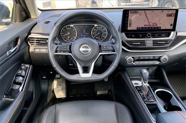 2024 Nissan Altima Vehicle Photo in KANSAS CITY, MO 64114-4502