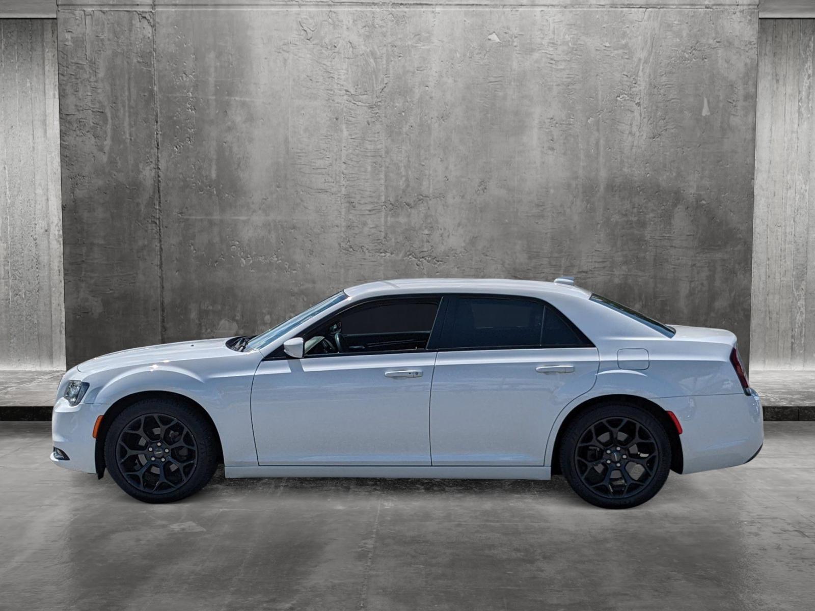 2019 Chrysler 300 Vehicle Photo in Orlando, FL 32811