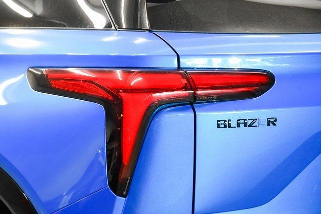 2024 Chevrolet Blazer EV Vehicle Photo in EVERETT, WA 98203-5662