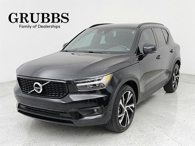 2022 Volvo XC40 Vehicle Photo in Grapevine, TX 76051