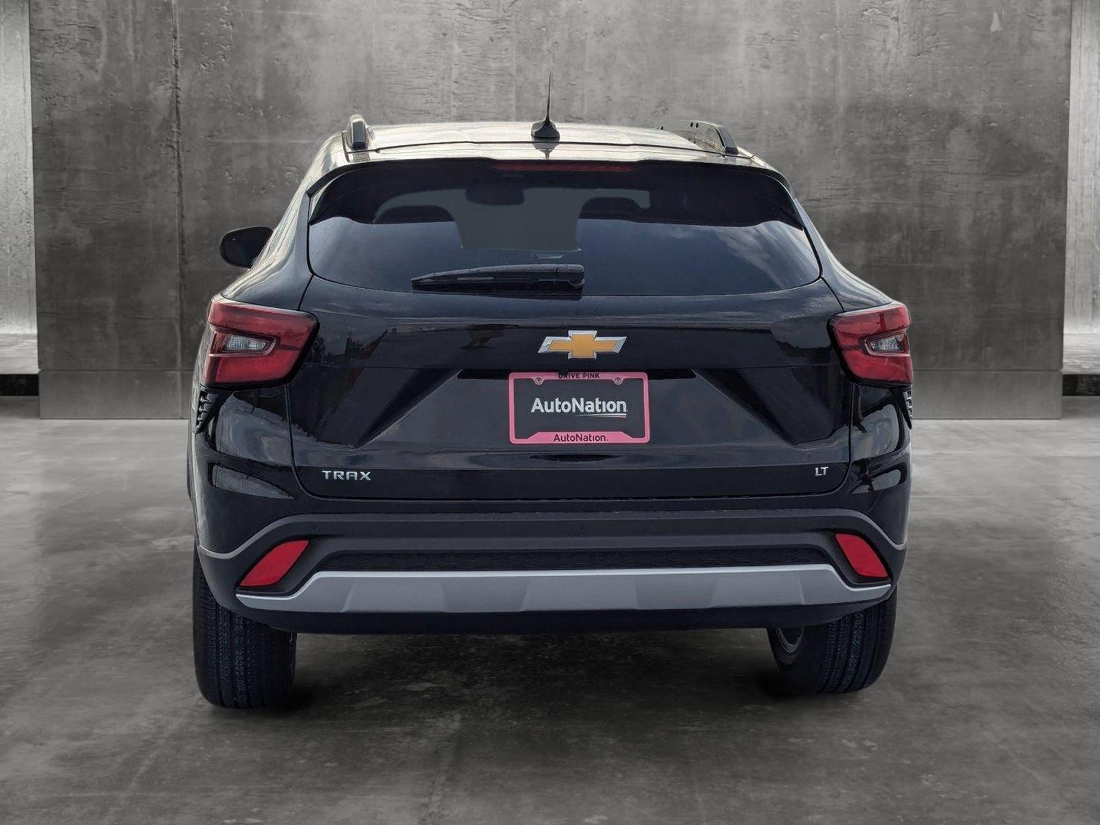 2025 Chevrolet Trax Vehicle Photo in PEMBROKE PINES, FL 33024-6534