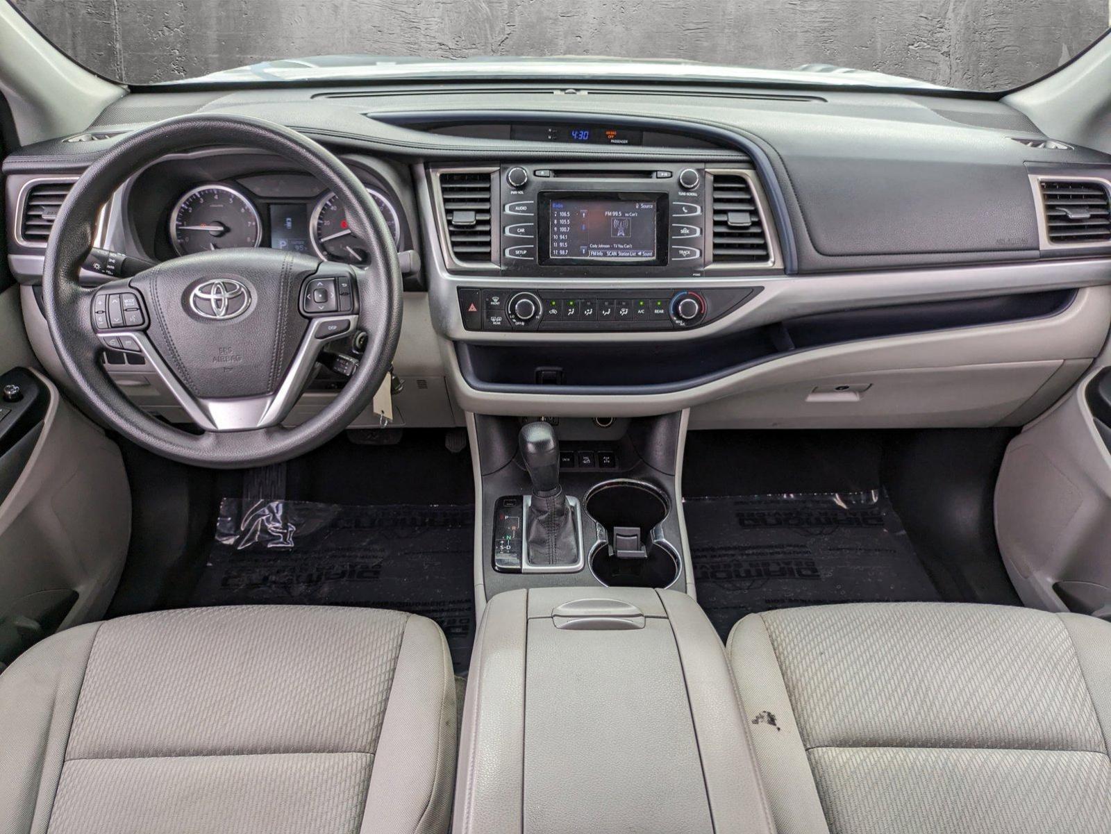 2016 Toyota Highlander Vehicle Photo in Clearwater, FL 33764