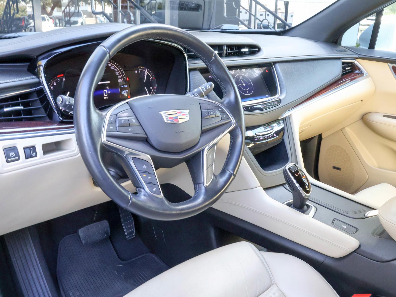 2018 Cadillac XT5 Vehicle Photo in DALLAS, TX 75209-3095