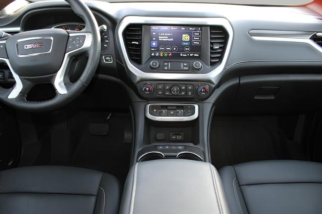 2023 GMC Acadia Vehicle Photo in MADISON, WI 53713-3220