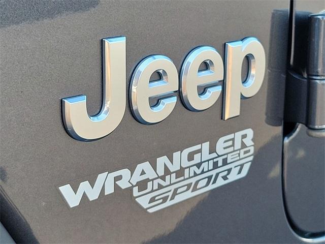 2021 Jeep Wrangler Vehicle Photo in BERLIN, MD 21811-1121