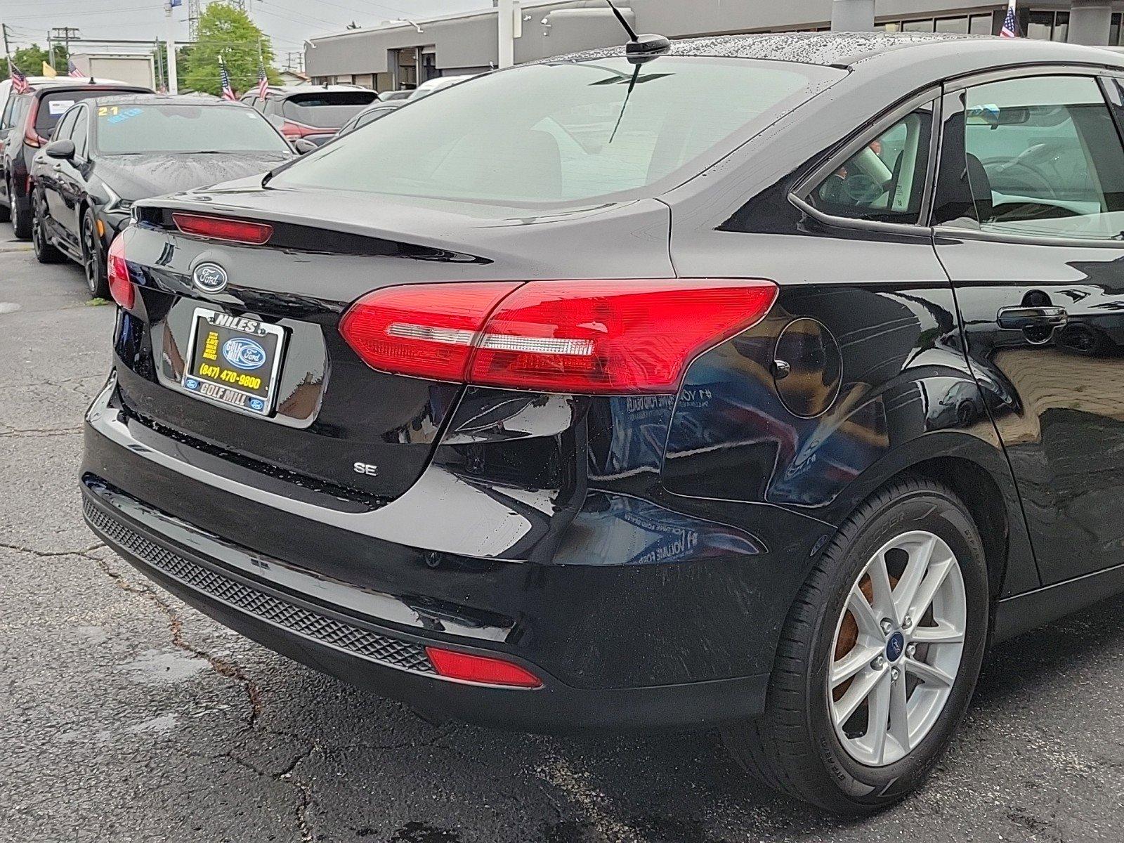 2018 Ford Focus Vehicle Photo in Saint Charles, IL 60174