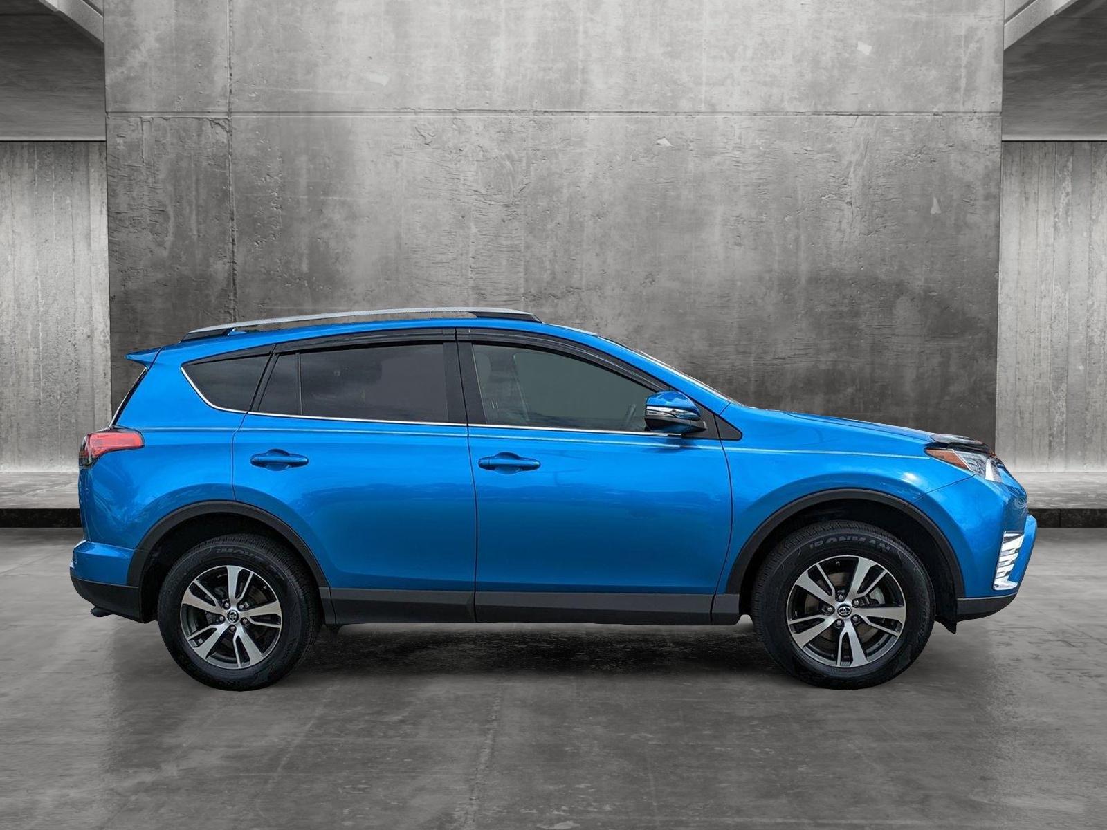 2018 Toyota RAV4 Vehicle Photo in Jacksonville, FL 32244