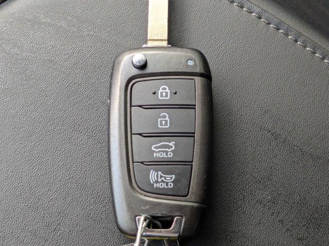 2023 Hyundai SONATA Vehicle Photo in BRUNSWICK, GA 31525-1881