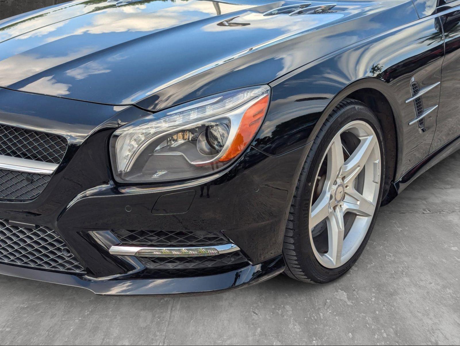 2015 Mercedes-Benz SL-Class Vehicle Photo in MIAMI, FL 33172-3015