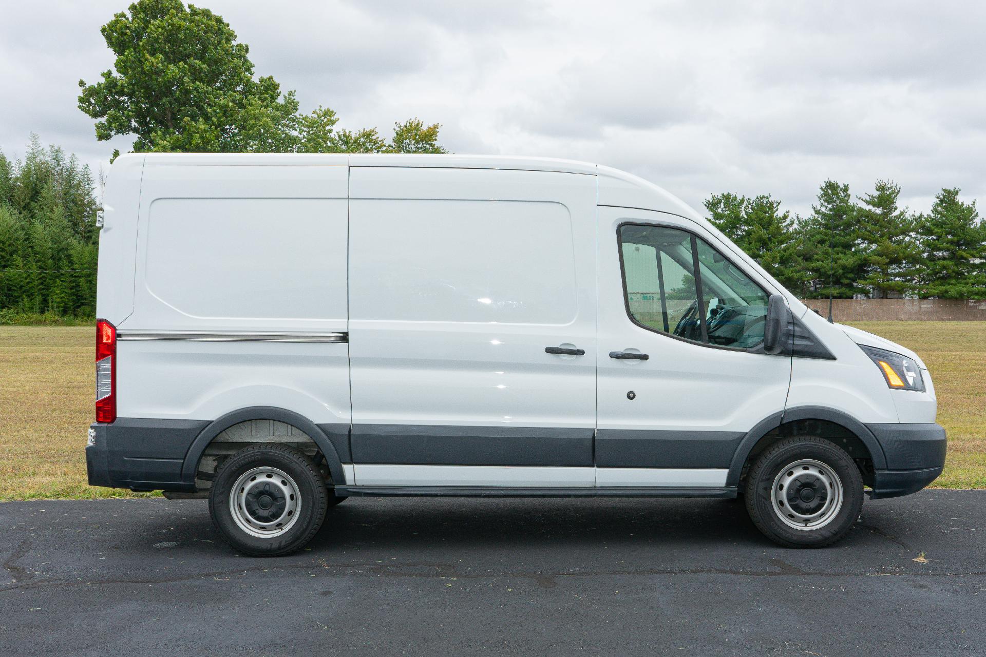 2018 Ford Transit Van Vehicle Photo in SMYRNA, DE 19977-2874