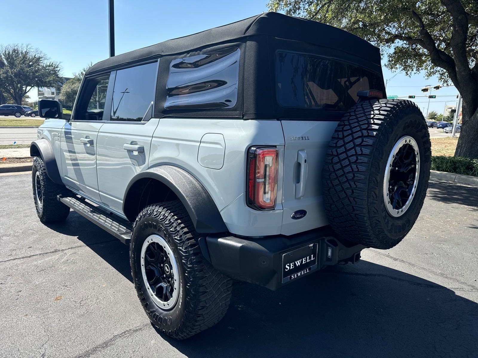 2022 Ford Bronco Vehicle Photo in DALLAS, TX 75209-3016