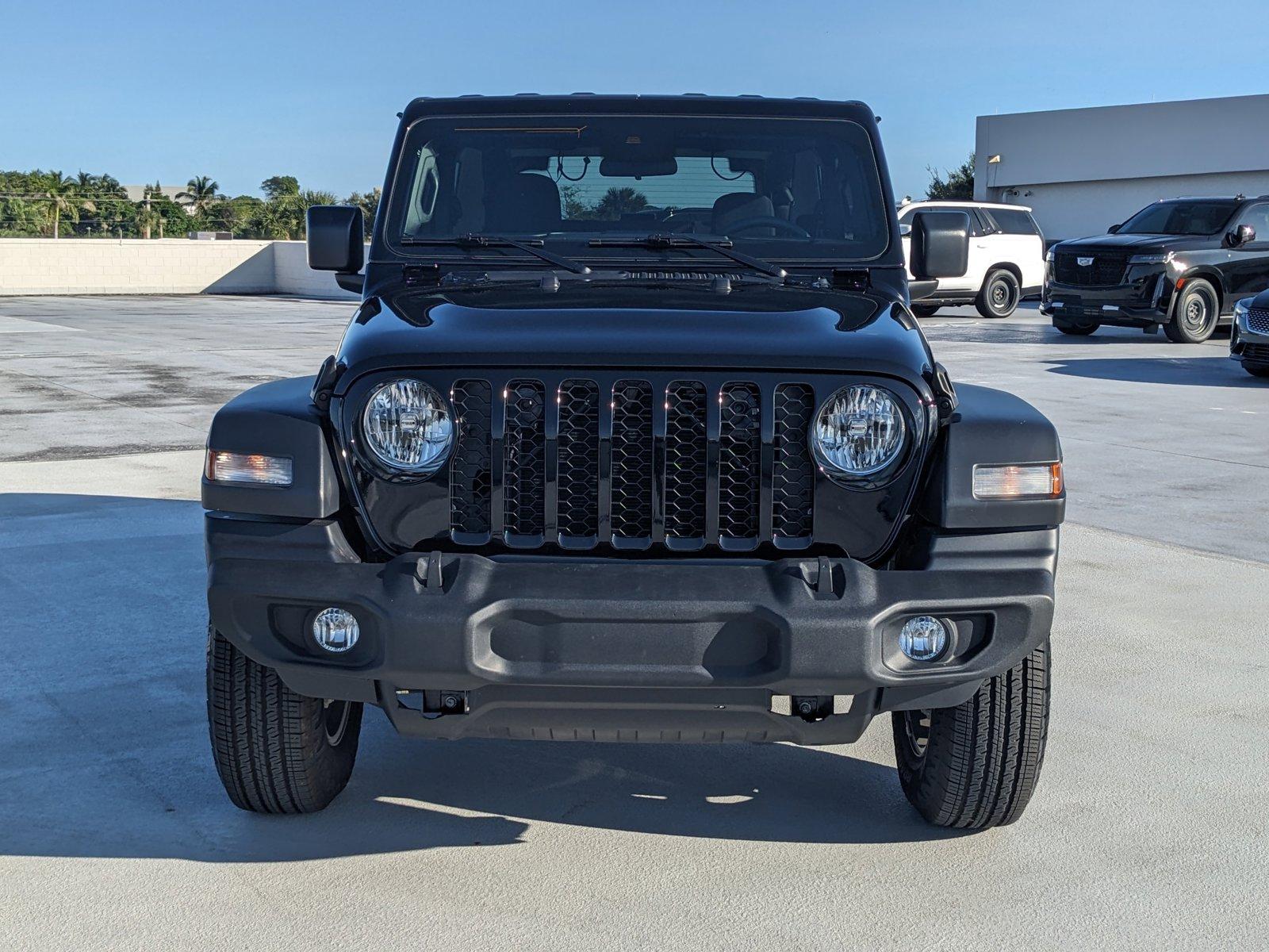 2024 Jeep Wrangler Vehicle Photo in WEST PALM BEACH, FL 33407-3296