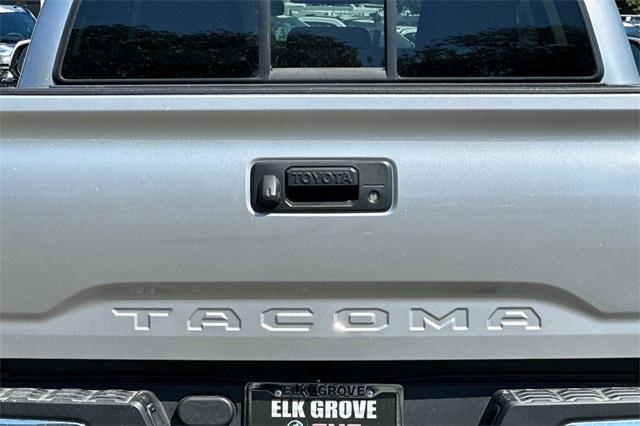 2021 Toyota Tacoma 2WD Vehicle Photo in ELK GROVE, CA 95757-8703