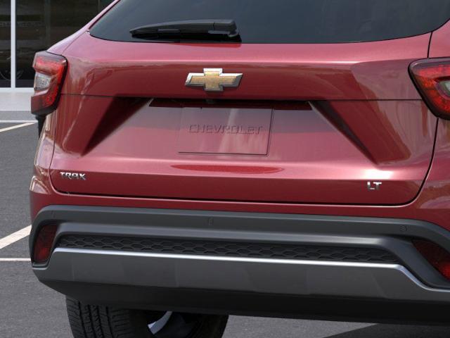 2025 Chevrolet Trax Vehicle Photo in SAINT JAMES, NY 11780-3219