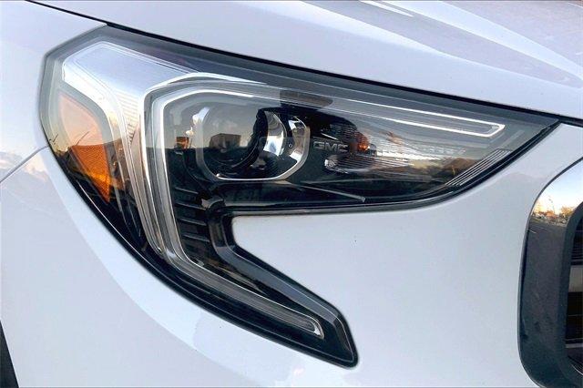 2018 GMC Terrain Vehicle Photo in TOPEKA, KS 66609-0000