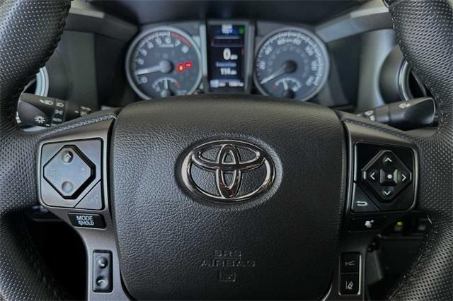 2023 Toyota Tacoma 4WD Vehicle Photo in ELK GROVE, CA 95757-8703