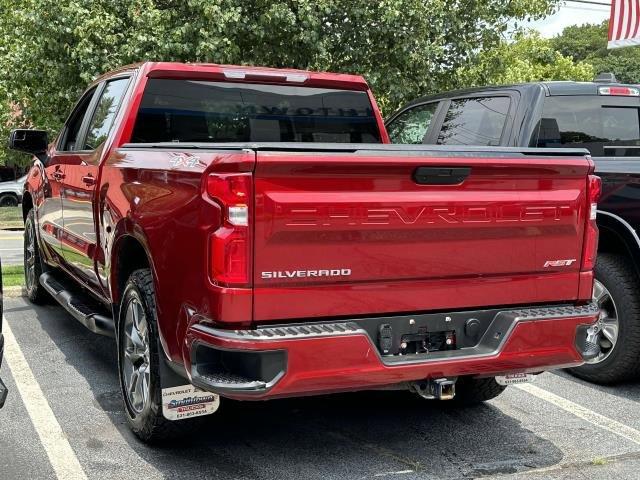 2021 Chevrolet Silverado 1500 Vehicle Photo in SAINT JAMES, NY 11780-3219