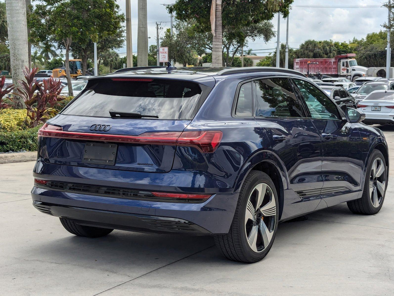 2022 Audi e-tron Vehicle Photo in Pembroke Pines , FL 33027