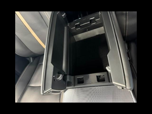 2025 Mazda CX-90 Vehicle Photo in Green Bay, WI 54304