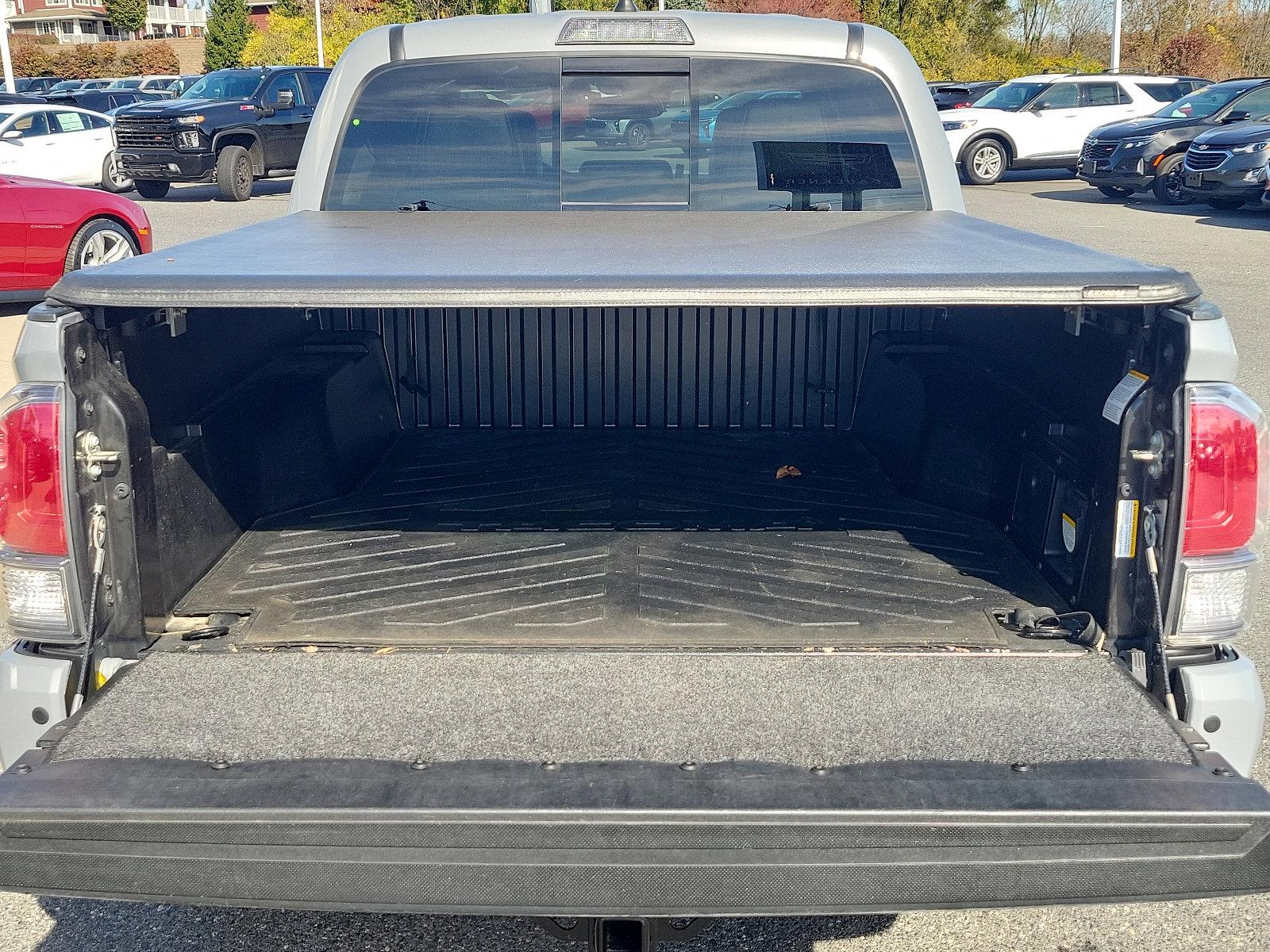 2021 Toyota Tacoma 4WD Vehicle Photo in BETHLEHEM, PA 18017-9401