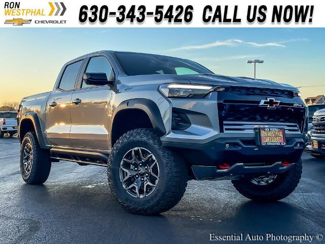 2024 Chevrolet Colorado Vehicle Photo in AURORA, IL 60503-9326