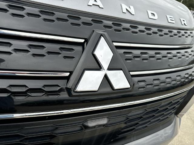 2022 Mitsubishi Outlander Vehicle Photo in BATON ROUGE, LA 70806-4466