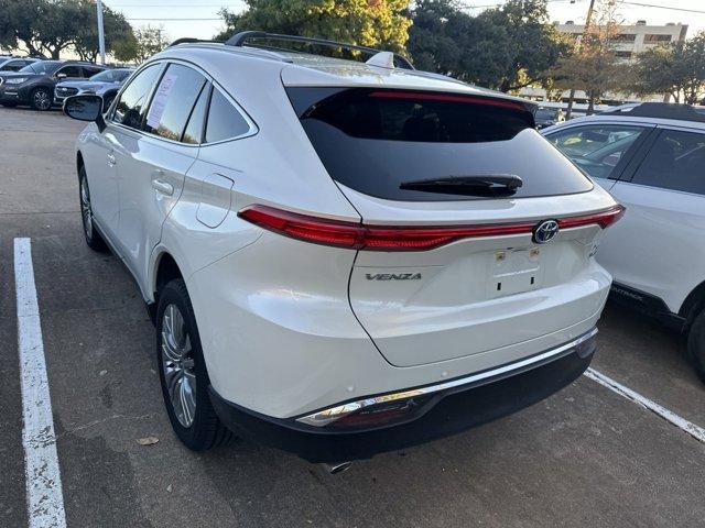 2022 Toyota Venza Vehicle Photo in DALLAS, TX 75209