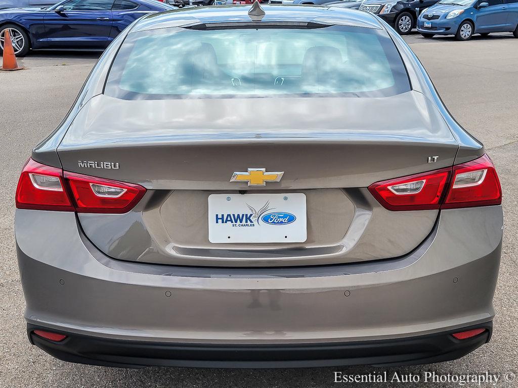 2018 Chevrolet Malibu Vehicle Photo in Saint Charles, IL 60174